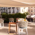 호텔 De Bonart Naples, Curio Collection By Hilton