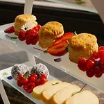 De Bonart Naples, Curio Collection By Hilton Hotel 5*