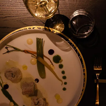 The Britannique Naples, Curio Collection By Hilton 5*