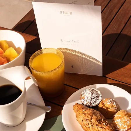 De Bonart Naples, Curio Collection By Hilton 5*