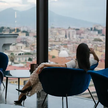 De Bonart Naples, Curio Collection By Hilton ホテル 5*