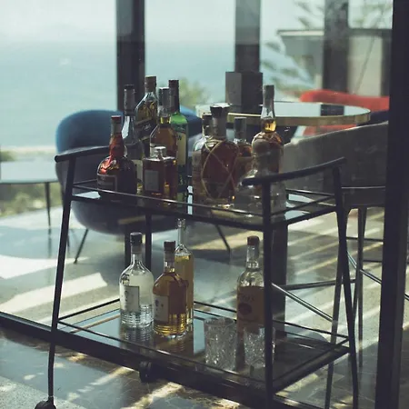 Hotel De Bonart Naples, Curio Collection By Hilton Naples