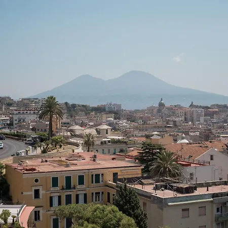 Hotel The Britannique Naples, Curio Collection By Hilton 5*