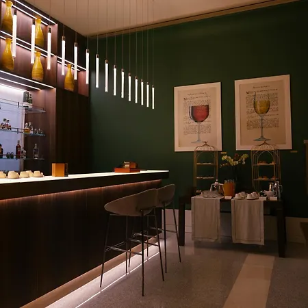 The Britannique Naples, Curio Collection By Hilton 5*