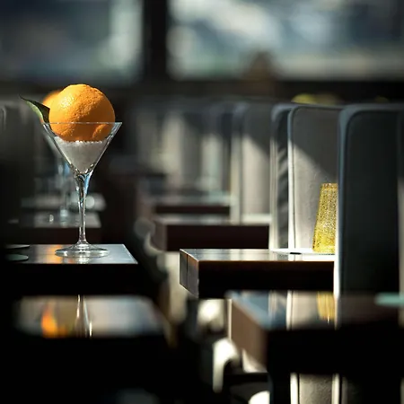 De Bonart Naples, Curio Collection By Hilton ホテル ナポリ