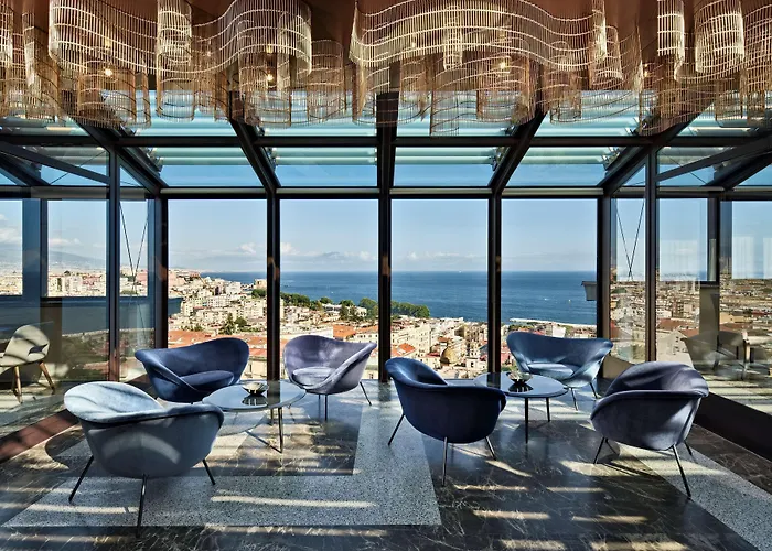 De Bonart Naples, Curio Collection By Hilton Nápoles