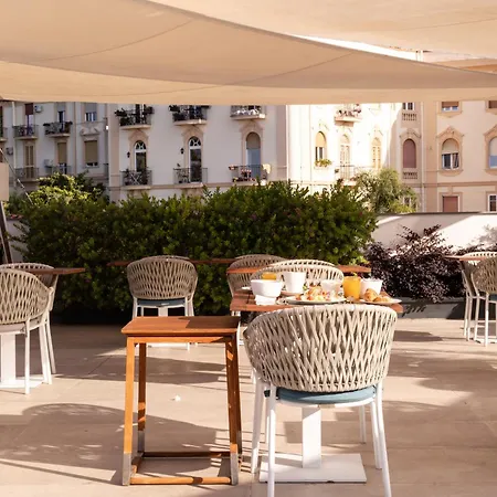 מלון De Bonart Naples, Curio Collection By Hilton
