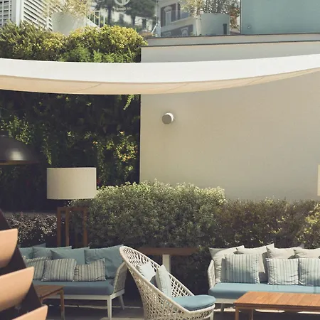 De Bonart Naples, Curio Collection By Hilton