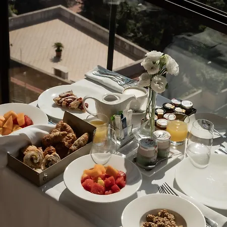 De Bonart Naples, Curio Collection By Hilton Neapol