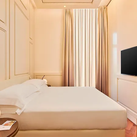 De Bonart Naples, Curio Collection By Hilton Hotel Neapol