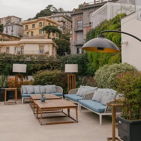 De Bonart Naples, Curio Collection By Hilton Hotel Neapol