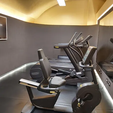 De Bonart Naples, Curio Collection By Hilton 5*