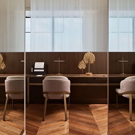De Bonart Naples, Curio Collection By Hilton