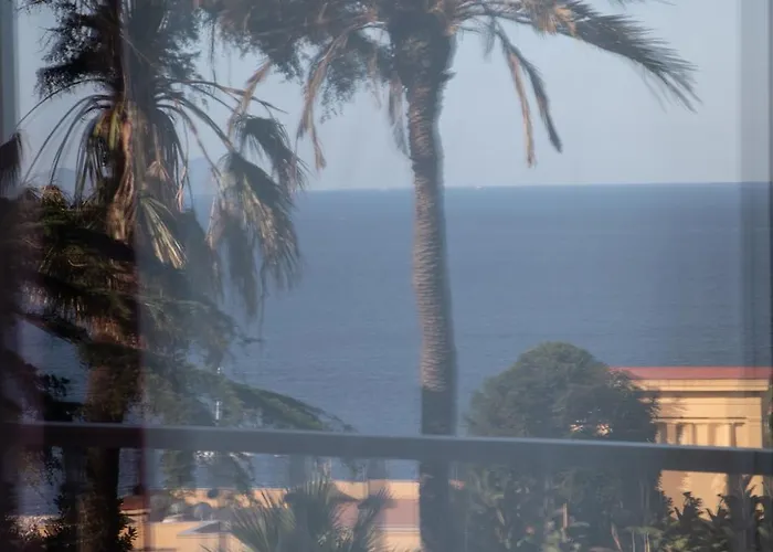 De Bonart Naples, Curio Collection By Hilton 5*