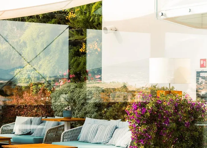 酒店 De Bonart Naples, Curio Collection By Hilton 5*