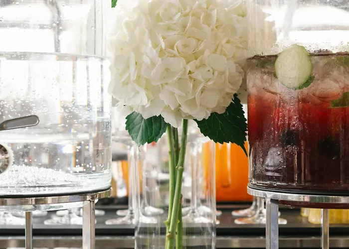 酒店 De Bonart Naples, Curio Collection By Hilton 5*