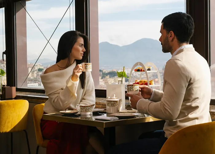 De Bonart Naples, Curio Collection By Hilton 那不勒斯