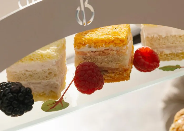 酒店 De Bonart Naples, Curio Collection By Hilton 5*