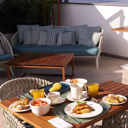 Hotel De Bonart Naples, Curio Collection By Hilton Napoli