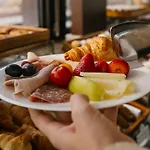 De Bonart Naples, Curio Collection By Hilton Hotel