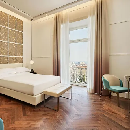 מלון De Bonart Naples, Curio Collection By Hilton 5*
